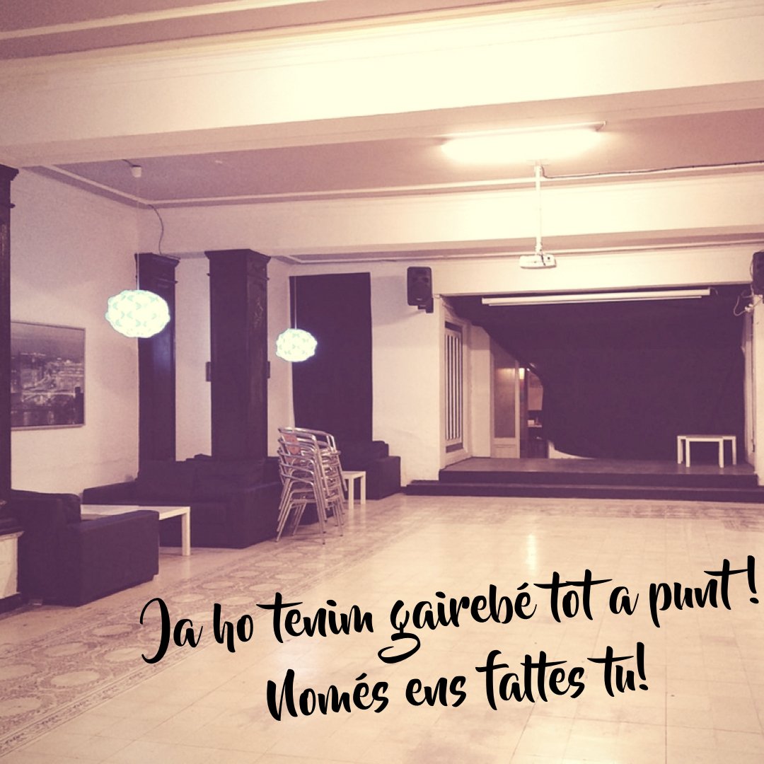 CAUSOUNDBOI's tweet photo. Aquesta tarda hem estat preparant la sala del Cafè de l’Ateneu Familiar! Us esperem divendres a totes i tots!! 🎉🎶🍔 https://t.co/QnfZmagwbQ