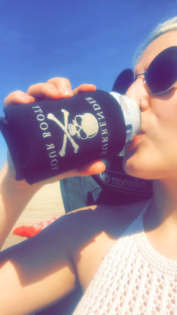 k_viii_'s tweet photo. Spring break ๐ #classycrystal https://t.co/zPntSz8epe