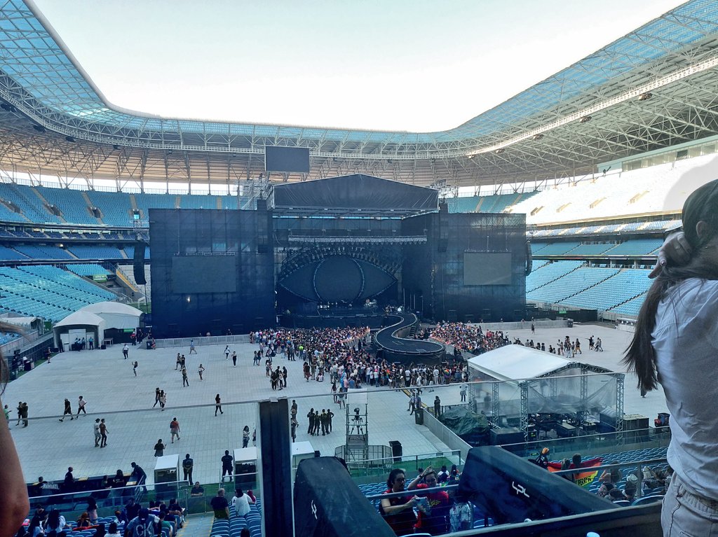 huntressDC_'s tweet photo. CARALHO EU TO MUITO TESTEMUNHA 👁️ #WitnessTheTourBR #WelcomeToBrazilKatyPerry 
@katyperry SÓ VEM RAINHA https://t.co/9jr3K6cNkH