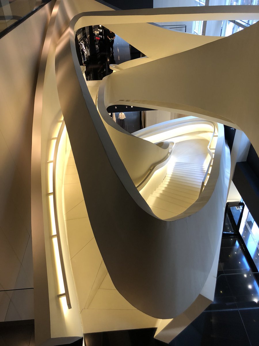 Bucks Product &amp; Graphics on tour NYC 2018 with some Fashion too! Everyone say #HighWycombe <a href="/productbucks/">Bucks Product Design</a> @BucksNewUni