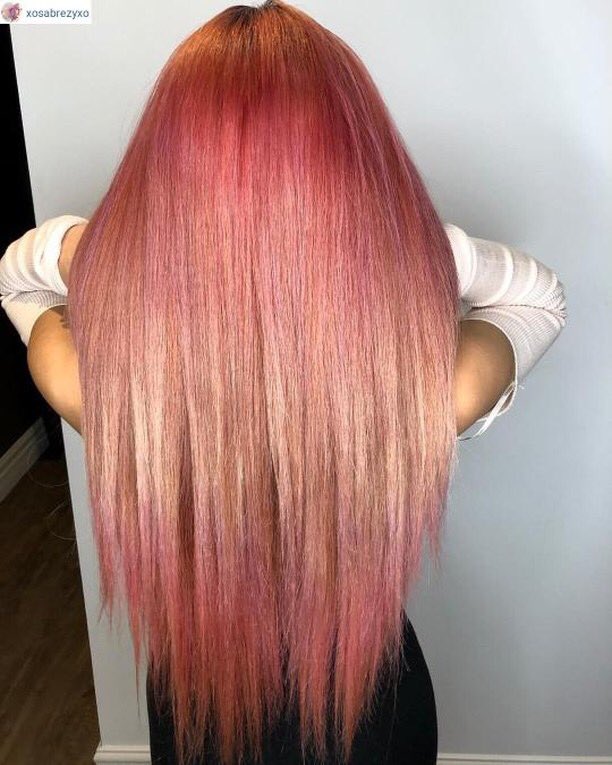 PicasoStudios's tweet photo. Add Some Colour To Your Life!🌹 Our beautiful client @xosabrezyxo showing off her two-toned pink locks📸

Colour/Style: Stylist Eleni

Call Us To Make Your Next Appointment!📞
(905)-851-9106

#picasostudios #clients #pinkhair #pink #salon 
 #goldwell #kerastase #woodbridge #gta https://t.co/yoSVZ7aoVH
