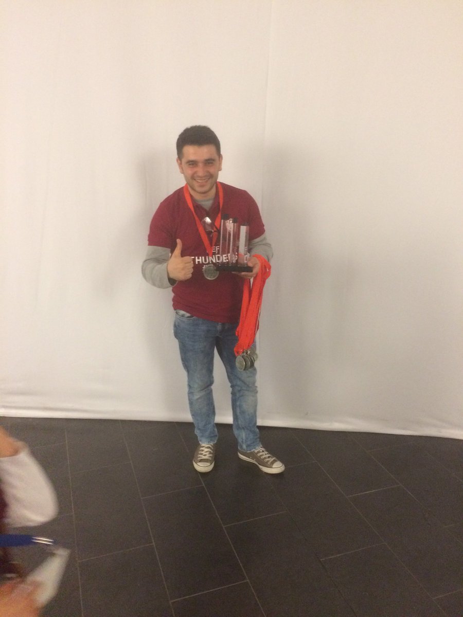 _ademboz's tweet photo. FRC İstanbul Regional Finalist Ödülü #7035 #MEFThunders #MEFTech #MEFtehayat @MEFK12TR @MEFThunders7035 #FIRSTpowerup #powerup #FIRST https://t.co/RMnxv5qPtV