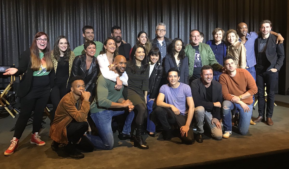 comicbookqueers's tweet photo. @AgentsofSHIELD just celebrated their 100th 💌 and Brett's friend @JamieCinematics moderated the cast/creators panel at the viewing party in LA. We get the full story and review the episode with Jamie herself in the latest CBQ: Legacy! #AgentsofSHIELD100 https://t.co/JNeQXghgtL