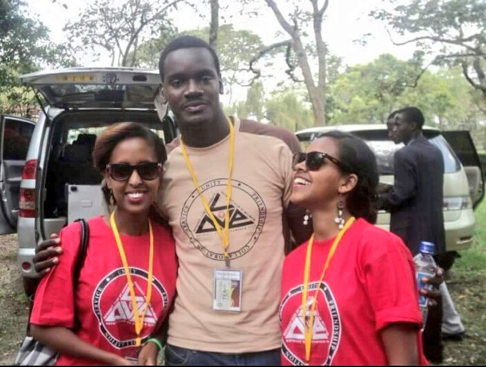 u_nic21's tweet photo. It may come as a suprise, but my earliest days in rotaract were as a guest to @RotaractKlaCity. Here's a #ThrowBackRct to a joint tree planting project with the club's partners from Ethiopia, which was part of former D9200. #Rotaract50 
And some wonder why I joined Rotaract 🙈😉 https://t.co/tZ96VOXA3n
