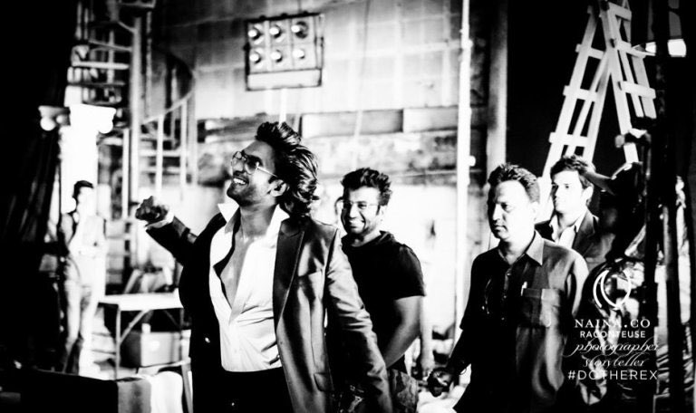 RanveeriansFC's tweet photo. Meet Naina Redhu, the woman who photographed Ranveer Singh
https://t.co/Ph6JOt7XlK - India today #RanveerSingh #DoTheRex #BehindTheScene https://t.co/A15JkRheQF