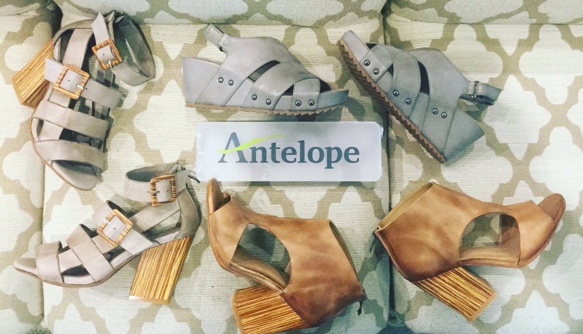 ReedsTupeloMS's tweet photo. They are BACK!!! Come shop these cute new shoes from Antelope in our Ladies’ Department! #antelope #newarrivals #spring #shoplocal #shopreeds #reeds1905 https://t.co/MpTWKNxSu0