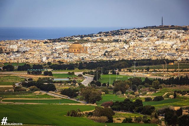 kalandlista's tweet photo. View from Mdina & Mosta in the middle☀️All in one📸 #malta #mosta #mdina #mdinamalta #mdinathesilentcity #mdinaview #mostamalta #mostadome #mostarotunda #maltaphotography #maltatrip #maltatravel #maltatour #maltatourism #maltasightseeing #maltaphoto #… https://t.co/s22c2B3yYm https://t.co/42Gcqb84OT