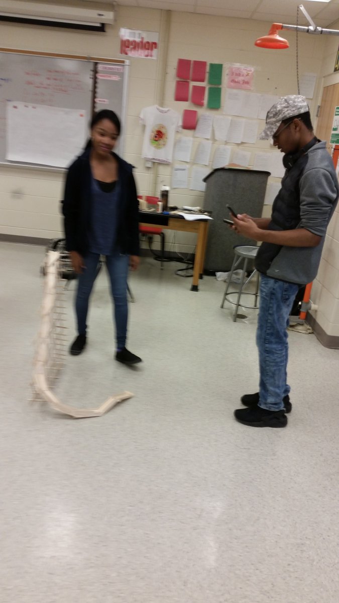 JcabildoL's tweet photo. STEM related activities in Physics. Which  roller coaster  design produce the highest  velocity https://t.co/gsDeX2He6x