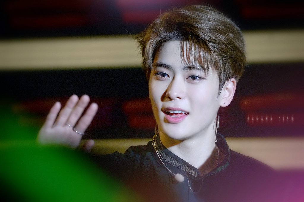 banana_fishxx's tweet photo. 180314 showcase
전곡 들으며 잠드는 삶. 행복하다..🍑
#NCT2018 #재현 #JAEHYUN
- https://t.co/roKKuAGaaK