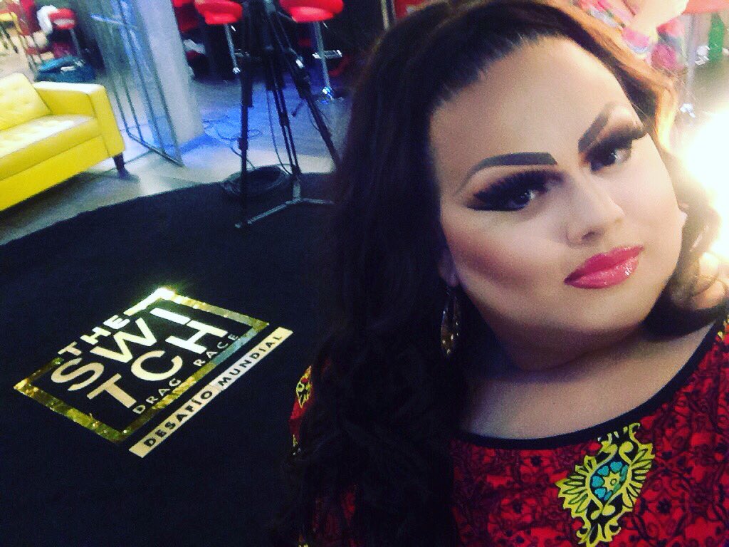 DivaHouston_'s tweet photo. YA TENENOS FECHA...el próximo 25 DE MARZO se estrena...THE SWITCH 2 Desafío Mundial en
@mega.tv @theswitch.mega
#theswitch #theswitchmega #theswitch2 #megacl #tv #tvshow #realityshow #television
#drag #queen #dragqueen #dragshow #dragstar #dragrace #dragperfection https://t.co/0rnUWnAONw
