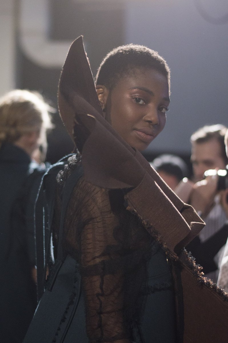 Today is the final day of TW, but there is still time to check out Humber College’s Retail Exhibition! 
#TWFW18

#ILoveTW
#LoveCanadianFashion
tw-fw.com/tickets/

Image by: Gady X Mayen