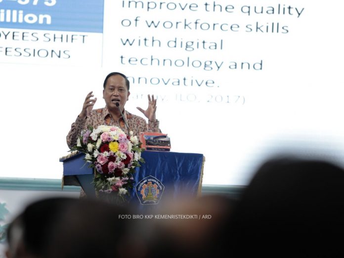 iconewscom's tweet image. Ini Kebijakan Kemristekdikti Pada Perguruan Tinggi Era Revolusi Industri 4.0 iconews.co.id/2018/03/14/ini… via @iconewscom @kemristekdikti #kemristekdikti