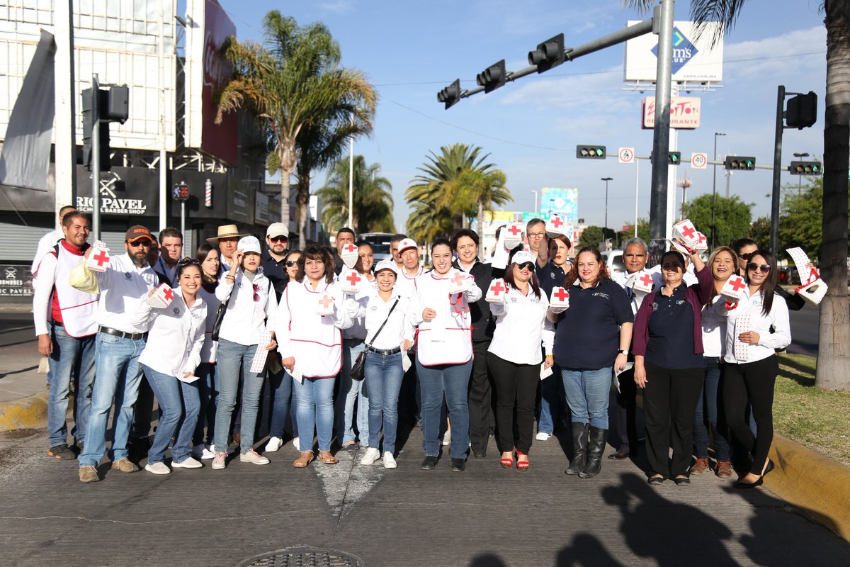 AhoraDiario's tweet photo. #STPyS apoya colecta en favor de Cruz Roja https://t.co/gxmKChcjhc #Durango https://t.co/xJCNjJByWA