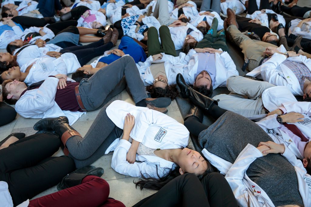 #WashUMed students made their own statement against gun violence today. #NationalWalkoutDay #walkout