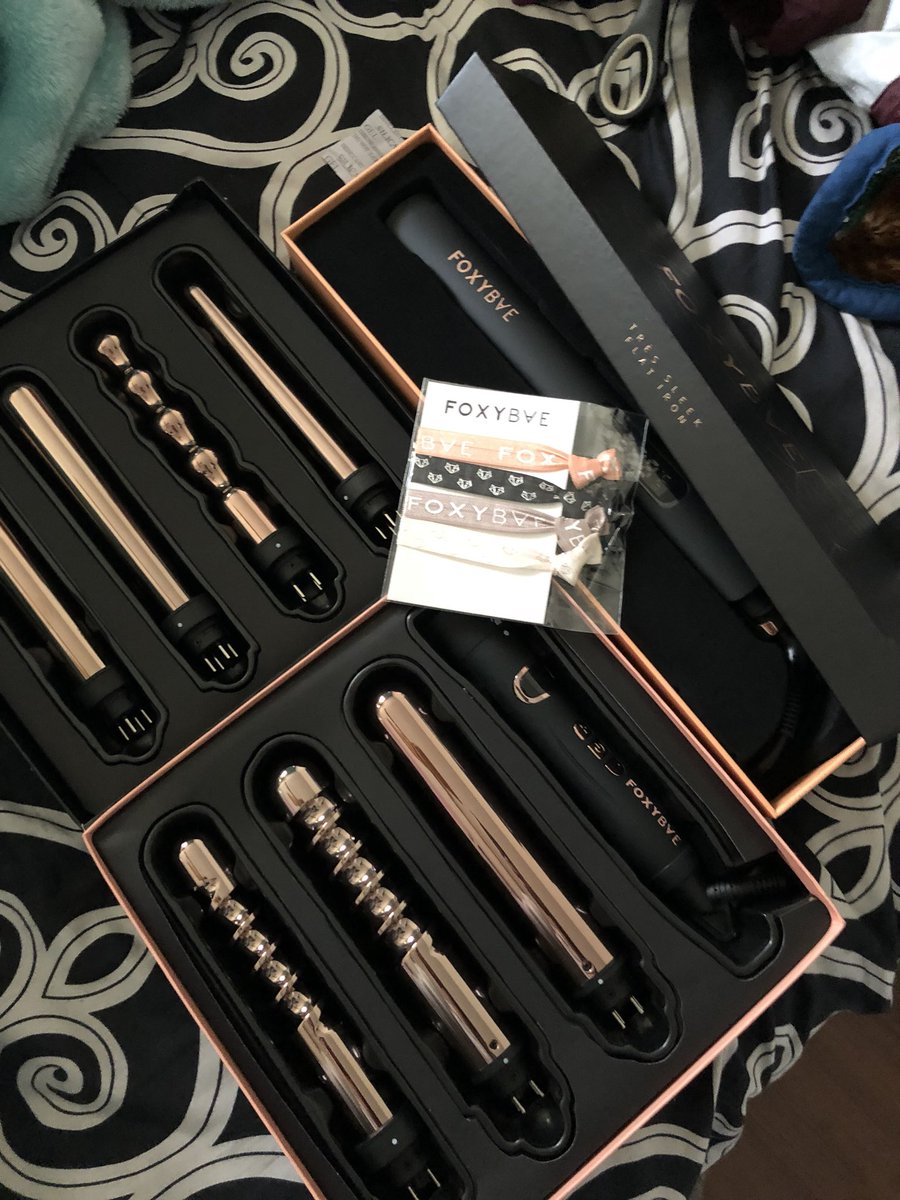 Caandylandy's tweet image. Shout out to @Jen_ny69 for her discount code ! #foxybae