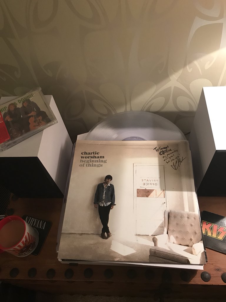 sweet8caroline's tweet photo. @charlieworsham reflecting on #C2C2018 and concluding that it definitely wasn’t the same without you! On the plus side, finally reunited with a friend who was able to pass on the copy of your awesome clear vinyl she’d been looking after for about 6 mths! #beginningofthings https://t.co/vEdARXCE0Z