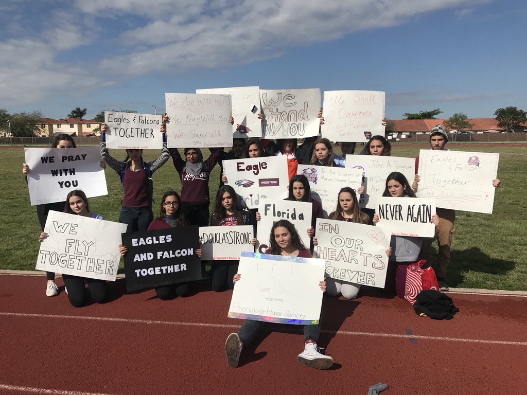 jaf_phs's tweet photo. One month ago, on this day, the lives of 17 people were taken at Marjory Stoneman Douglas High School. We gathered here today to show Parkland that we remember and we will not forget. 
#nationalwalkoutday https://t.co/19JCiMsW6U