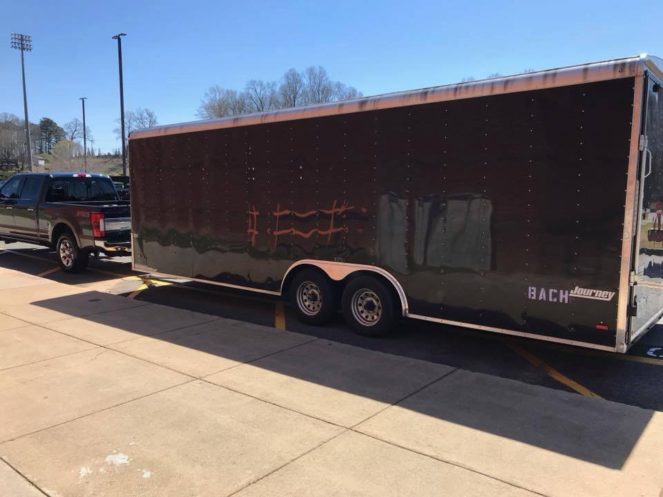 SequoyahHSBand's tweet photo. NEW YORK NEW YORK! Thank you to our wonderful roadies, Shane and Jon! Our trailer is loaded with luggage, instruments, and equipment and headed to NYC. Band of Chiefs will be flying to the Big Apple early tomorrow morning . Thank you @StPatsParadeNYC Stay tuned. @shsacademics https://t.co/AFm5CpXgGk