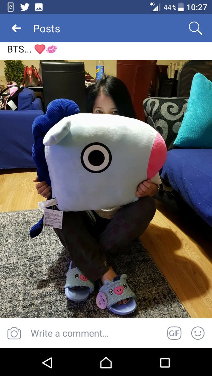 domypie15's tweet photo. My aunt got super excited 😂😂😂 @bigassweeb https://t.co/8chjauXB9n