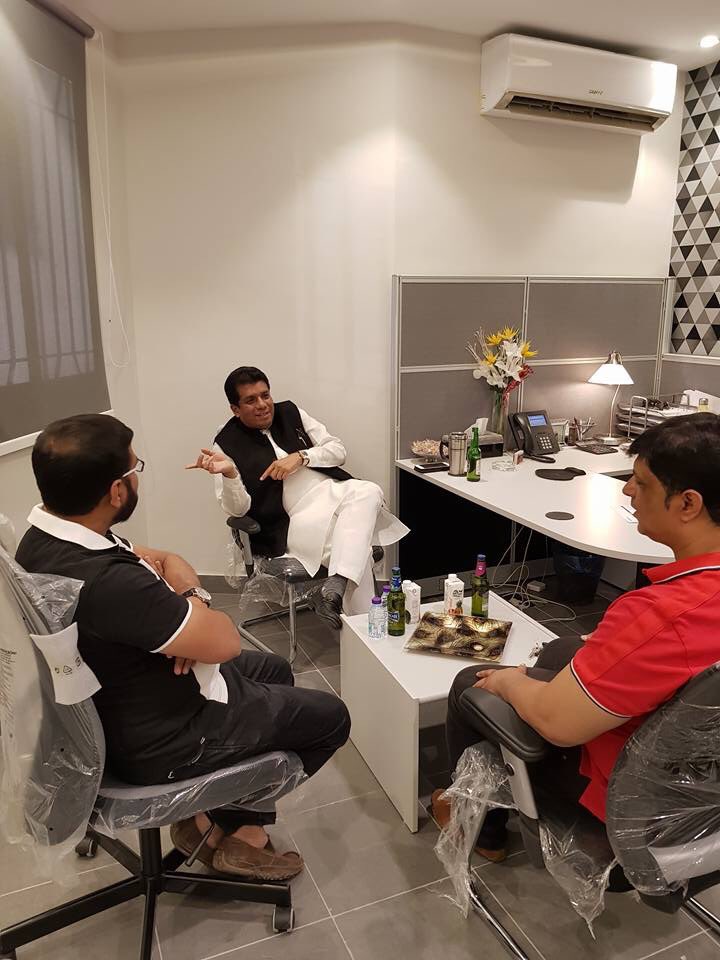 Khaleeqrahman's tweet photo. I visited #SecureMax Head Office ( Riyadh ) KSA on last sat and discussed on various issues in educational sector and also on upcoming project of SecureMax education project - Pearls School which is about to launch soon in Hyd. Best wishes to Mr Meraj and Mr Moid https://t.co/nPuXSLgNaG