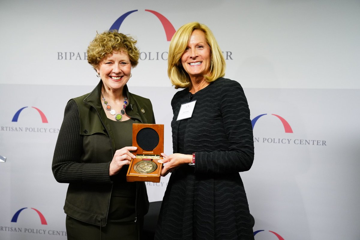 Bipartisan Policy On Twitter Bpcaction Board Chair Kim Dorgan Presents Bpc S Legislative Action Award To Rep Susanwbrooks