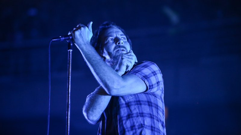 sonarfm's tweet image. VIDEO | La confesión de Eddie Vedder que hizo reír al Movistar Arena: "¡Soy piscolero!" sonarfm.cl/sonarfm/notici…