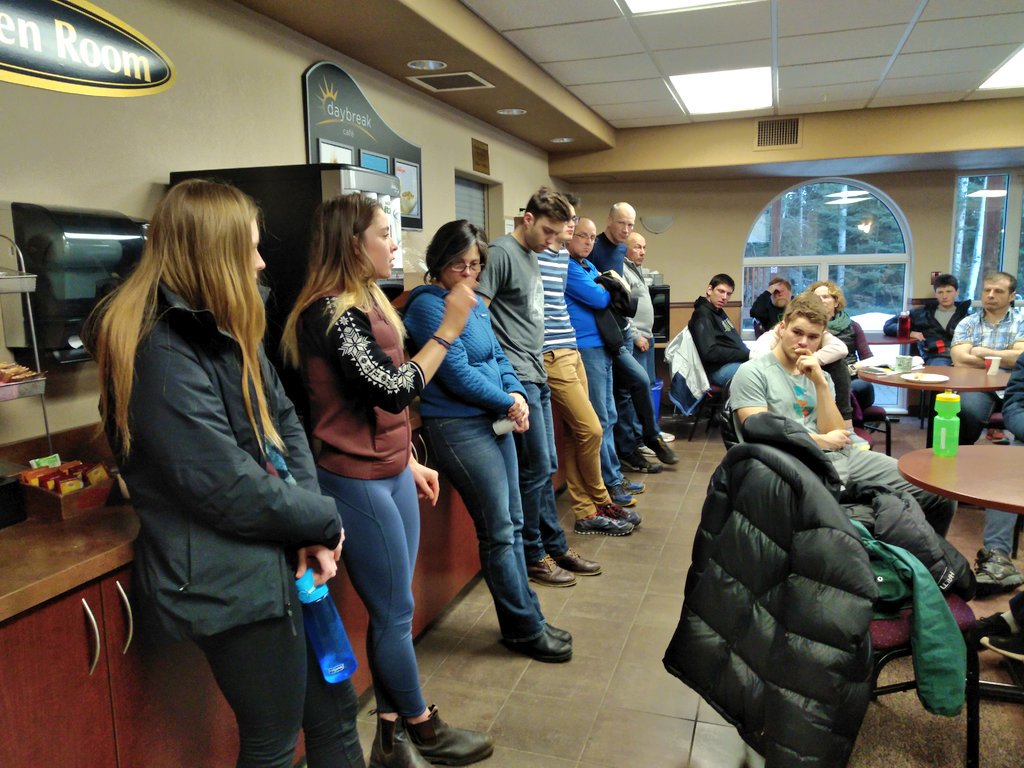 NakkertokRacing's tweet photo. At tonight's team meeting, our sprint silver medalist @Kstewartjones , @domogro &amp; @PatrickS_J share their strategies with their younger @NakkertokNordic teammates, helping them prepare for their races tomorrow. https://t.co/In2V7trmCO