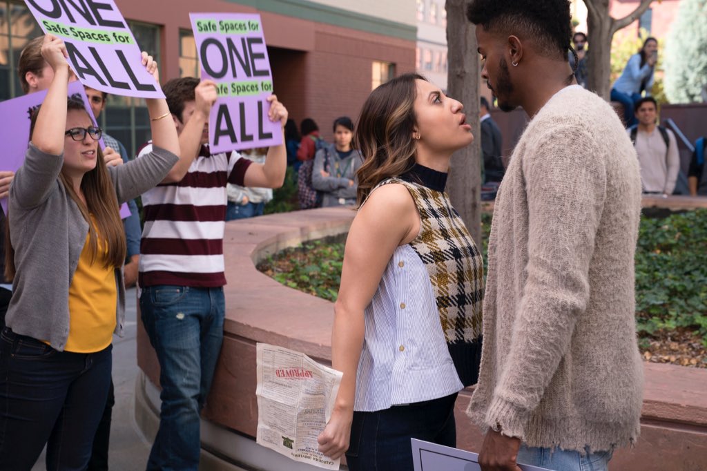 It's about to go down between <a href="/franciaraisa/">💅</a> and <a href="/trevorjackson5/">Trevor Jackson</a> 8/7c on <a href="/grownish/">grown-ish</a> <a href="/FreeformTV/">Freeform</a>.