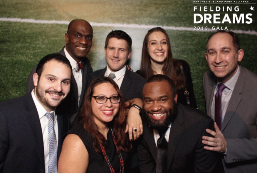 MikeRunsNY's tweet photo. Group photo of #TeamNYRR at @randallsisland’s #FieldingDreams gala 2018. Thanks to #TeamRIPA for being such great partners and friends to @nyrr’s staff, youth, seniors and runners over many years. We ❤️ #RandallsIsland! Let’s keep running together 🏃🏽‍♀️ https://t.co/VZWXmyb7ZQ