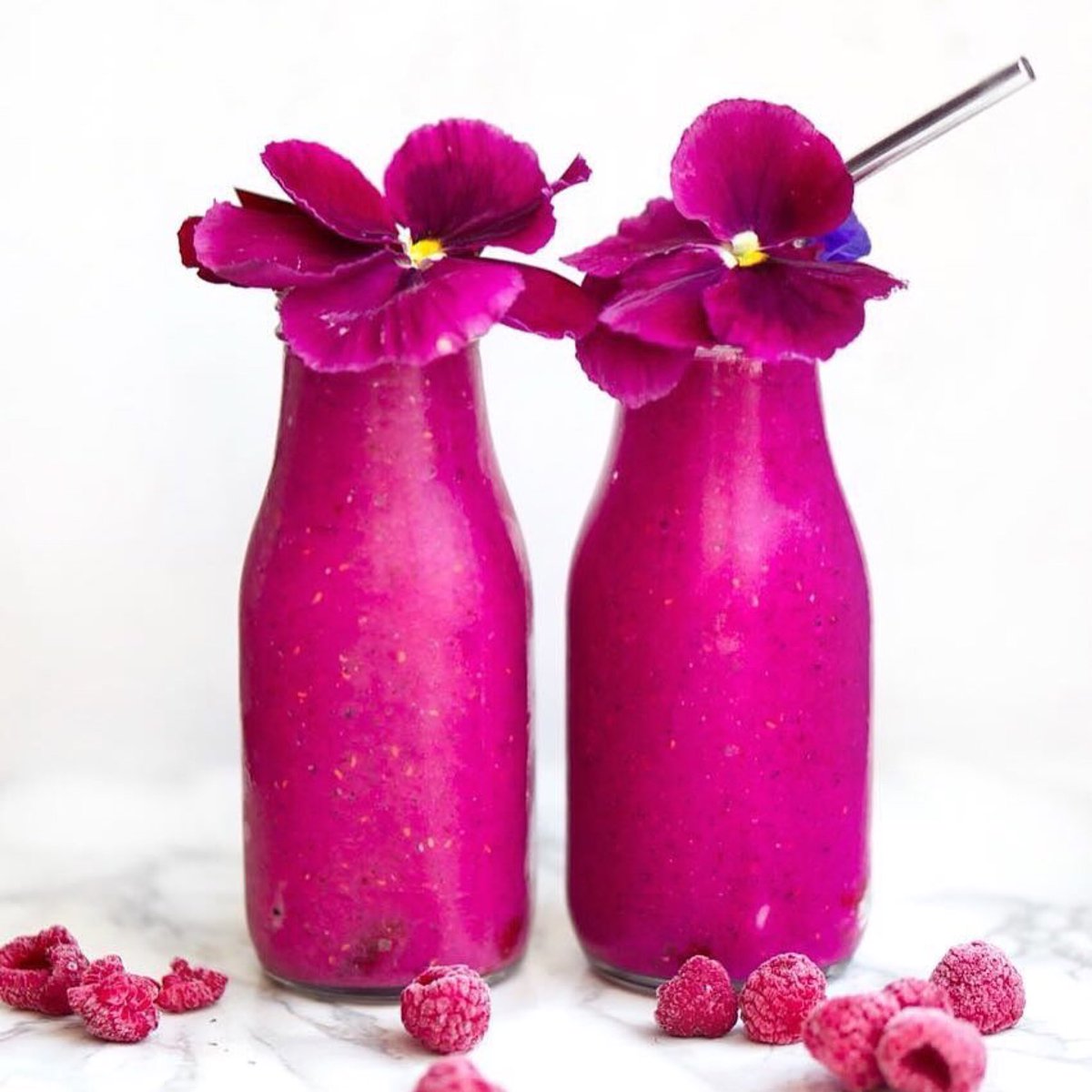 AtharaPure's tweet photo. Drink your way to glowing skin with a nutrient rich smoothie! ✨🌺The ingredients found in these beautiful smoothies are the same ingredients we use to make our products! If you’ve been following me, you know I’m a big believer in nourishing your skin from the inside out! https://t.co/unvRVRC7OJ