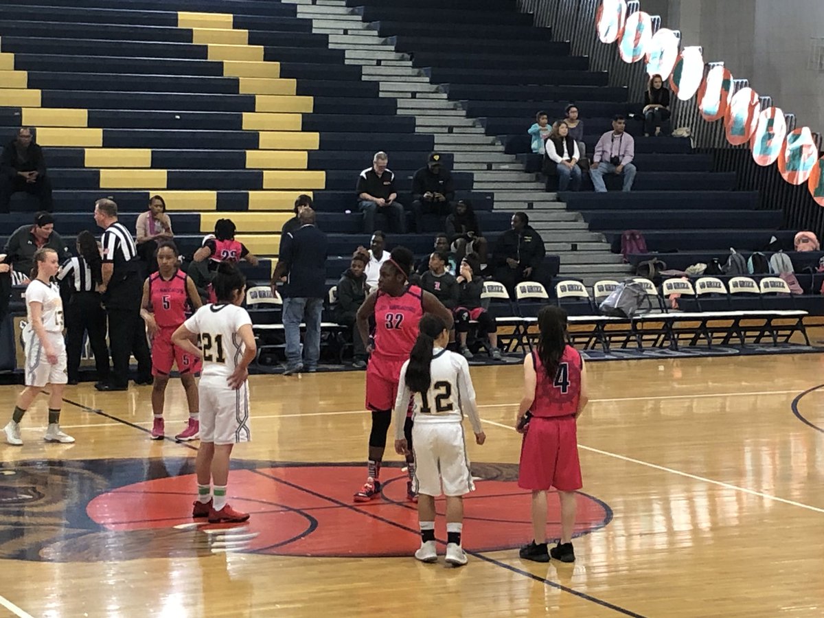 LiedSTEMAcademy's tweet photo. Time for tip-off of the @ClarkCountySch Division II Basketball Championship. #GoNavsGo @JLSchofieldMS https://t.co/FJjnlcl1L3
