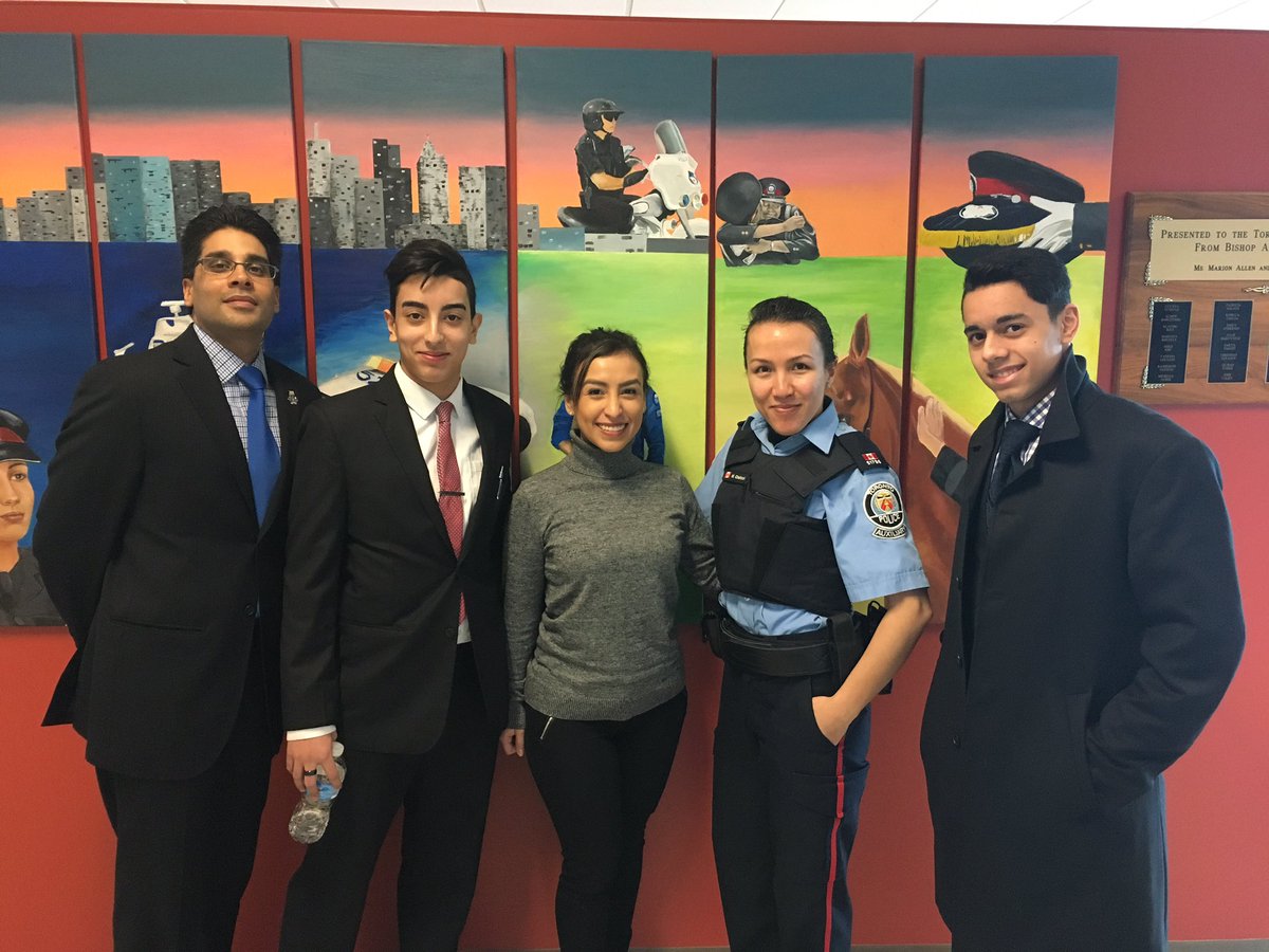 TPSKyle's tweet image. Day 3 of YIPI Interviews and the students continued to amaze us. The future is looking bright!
@youthinpolicing, the event was so well organized. TY for the experience 😊  Cheers to new friends and faces