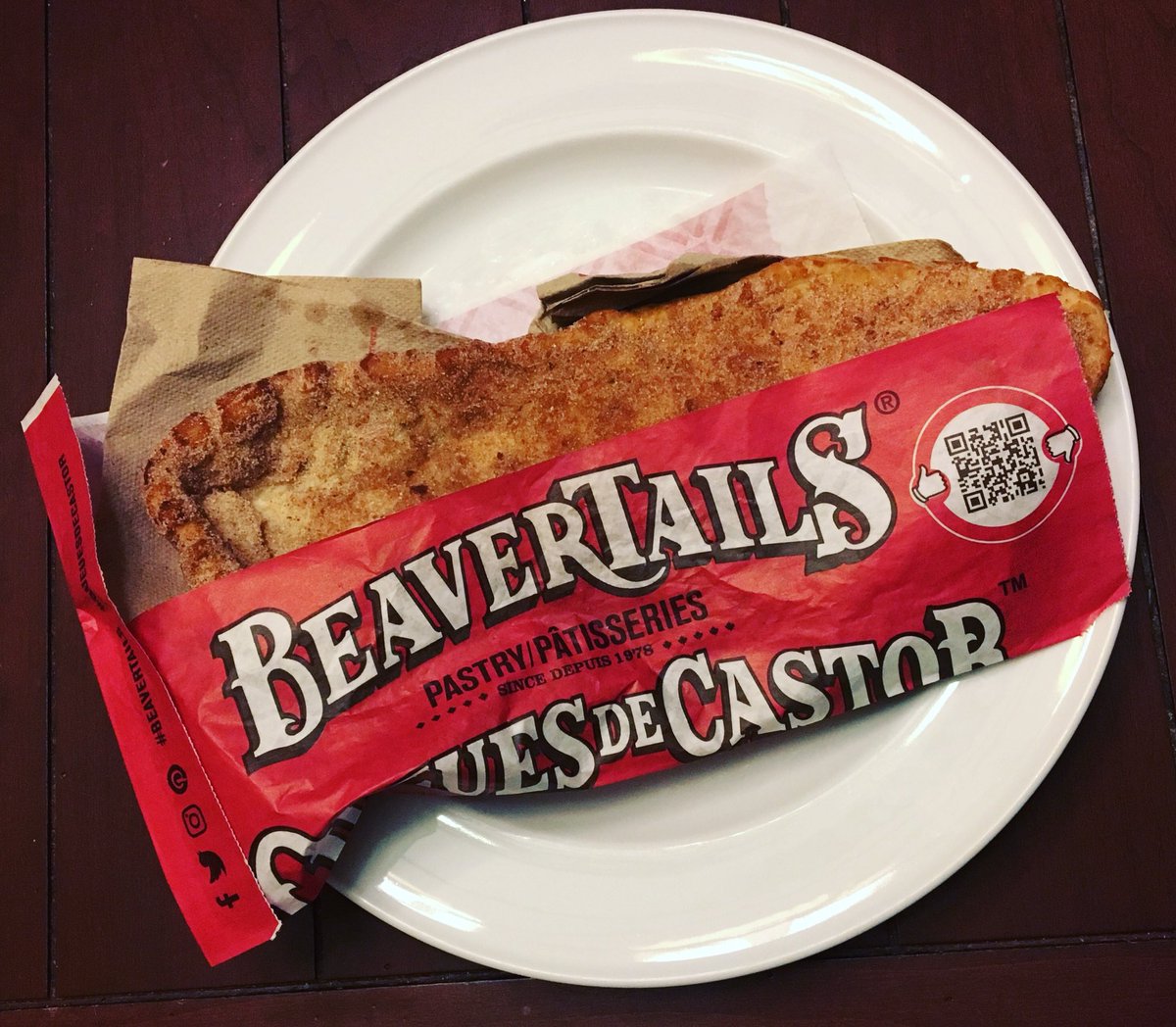 JeeYunTV's tweet image. Yum. March Break #dessert at @BlueMtnVillage. #MarchBreakFun #MarchBreak #beavertails #momlife #motherhood #skifamily #ski #skilife #ontario #collingwood #canada #OhCanada #treat #MarchBreak2018 #getaway