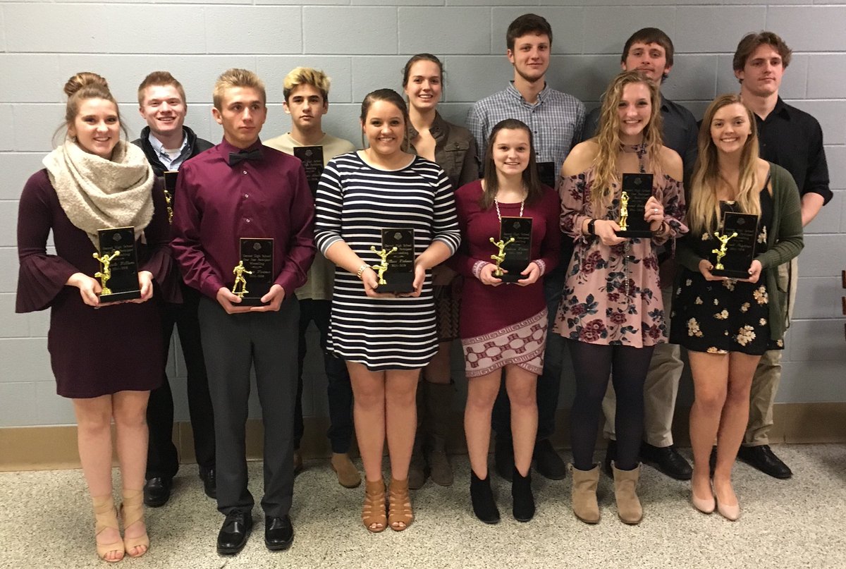 GHSRailroaders's tweet photo. GHS winter Sportsmanship Award winners and 4-year Participants.  Thanks to everyone for a good (and quick) program. https://t.co/K0X7FgcjpF