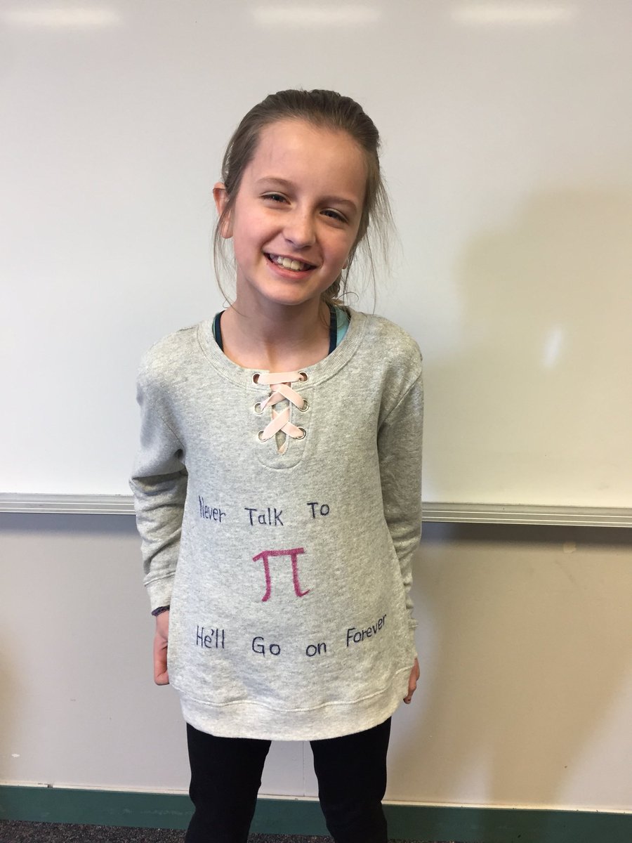 southviewONE10's tweet photo. Pi Day! #WEareOne10 https://t.co/vzUIOWUIJz