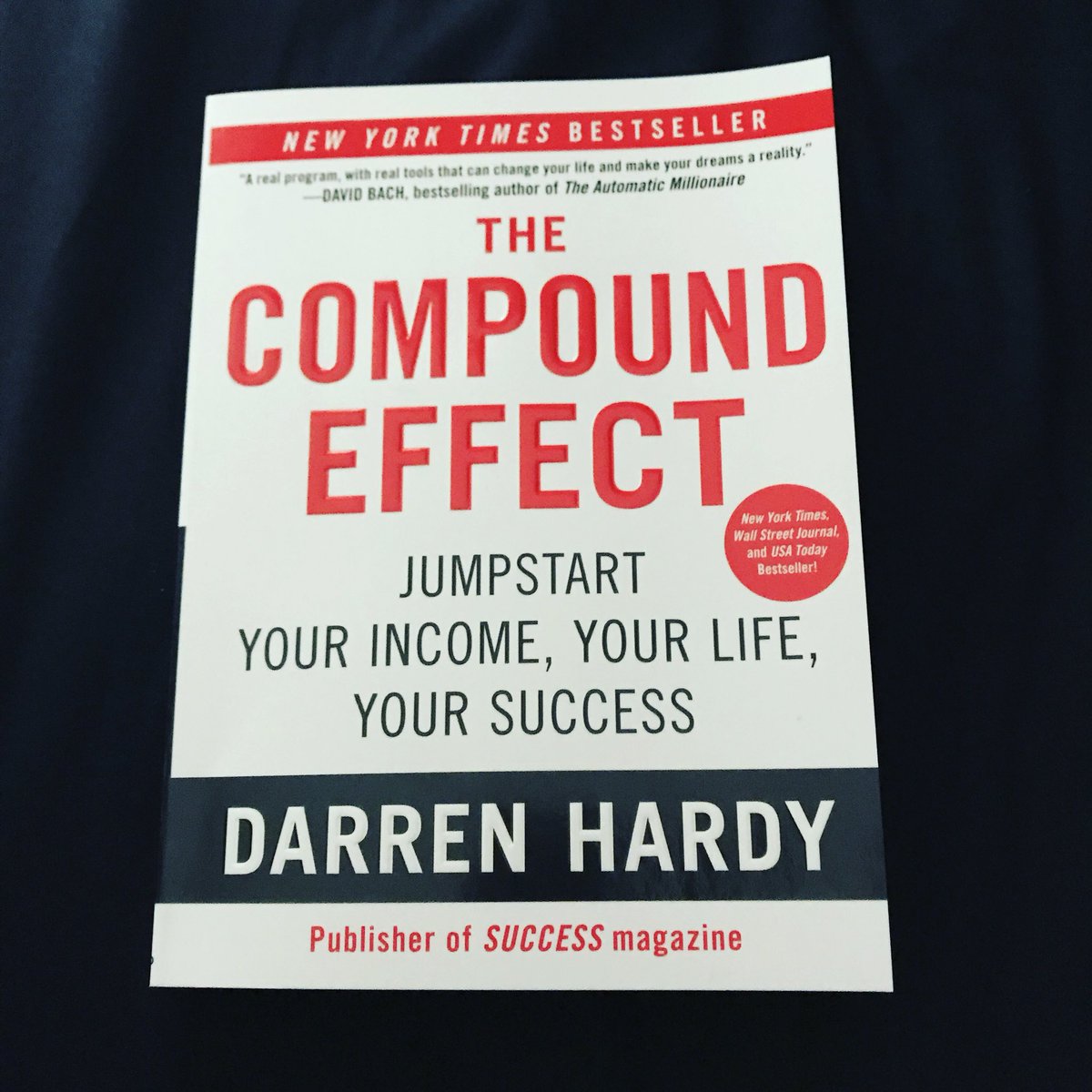 StrongWaveUK's tweet photo. 100% recommend this book. Such amazing messages and life lessons conveyed throughout. #compoundeffect #business #ChangeYourLife https://t.co/vk4wgRtArz