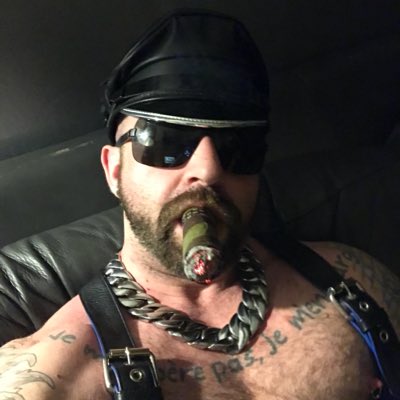 #NewProfilePic https://t.co/IRnziaAXjH<a href="/tag/newprofilepic"class="tags">#NewProfilePic</a>