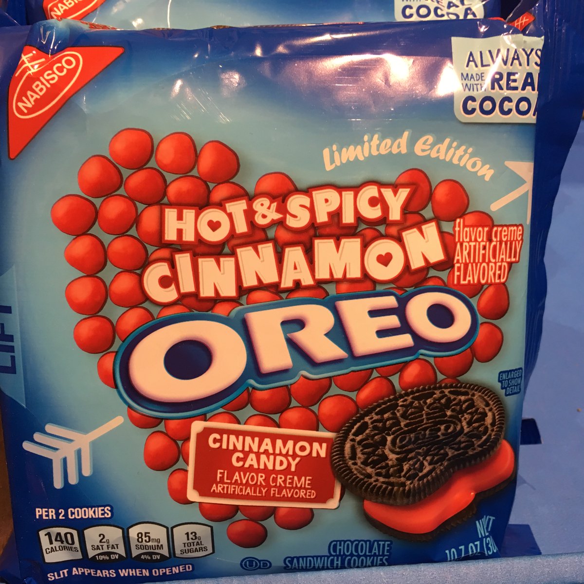 LineOreo's tweet image. Hot &amp;amp; Spicy Cinnamon. I’m out of control!