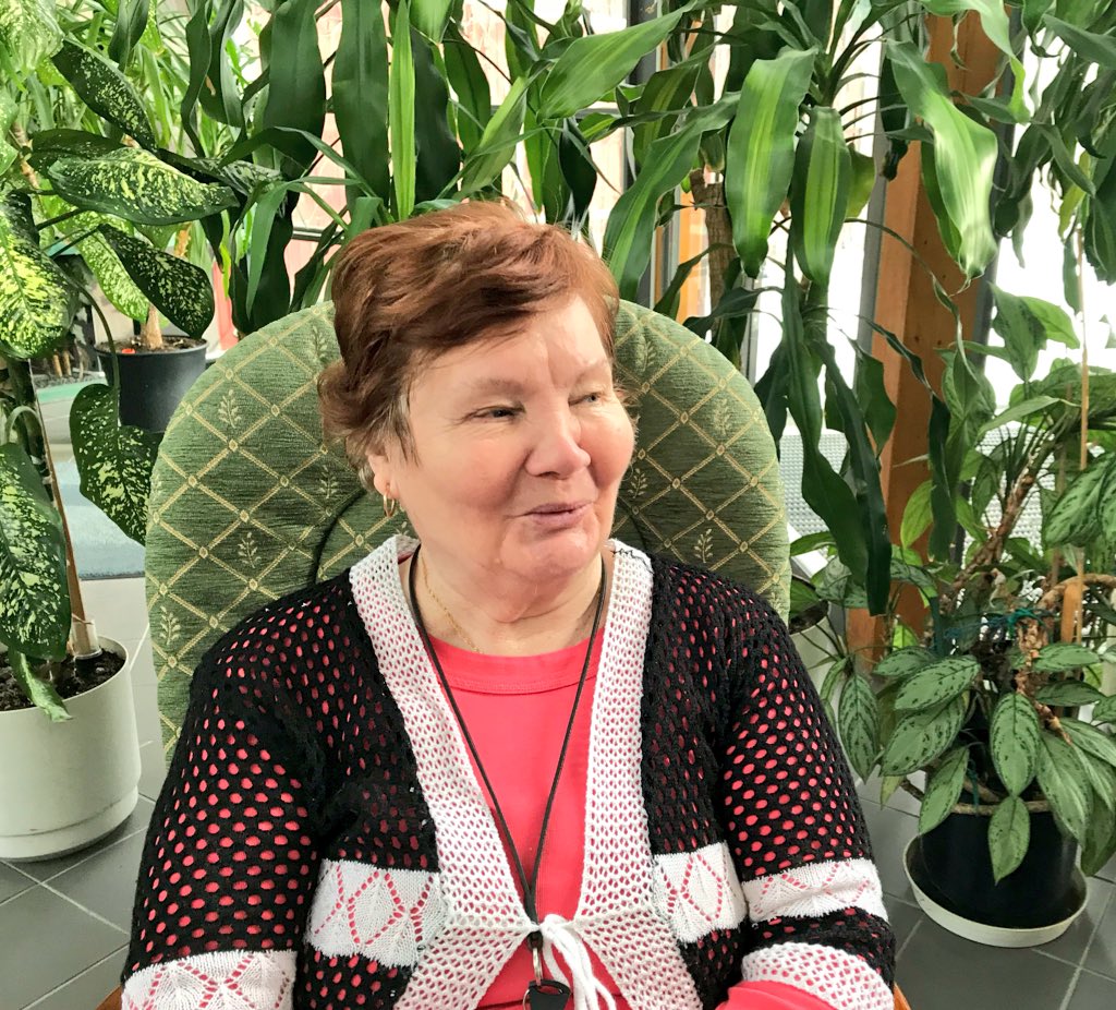 foibekartano's tweet photo. Huomenta #Foibekartano’lta! Ensin #HyvänElämänAamiainen ja sitten yhdessä jumppaamaan #HerätysHyvänElämänAamuun #Perscope-lähetykseen. Mukaan vaan! #Yhdessämukavampaa #Hyväelämä on asenne. https://t.co/PCFhcI44po