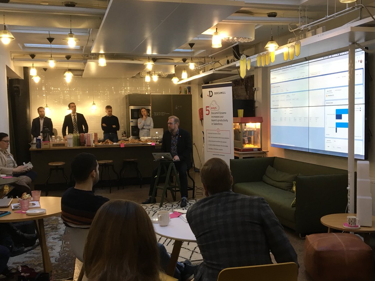 FluidoTweets's tweet photo. Watching a demo of how @MusqotTweet is solving the issues of #marketing planning and budget control with their solution #sim18 #Salesforce https://t.co/GnmL04gV5s