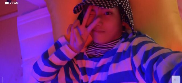 Y0ITSLUKABRO's tweet image. I’m rozz addams, the gothic dumb boy at your service
@sugcrbxmbbaby got locked 🙄 so I made a new account so rt please