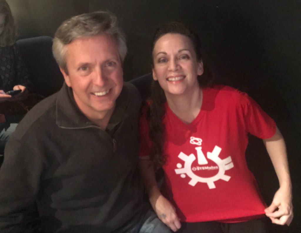 Pillownaut's tweet photo. Here comes the @StephEvz43 finale! #STEMulus fans in the house!! #TasteOfSci #SF If you like my snazzy STEMulus shirt, you can get one too at https://t.co/S0rVdUz1CN MUCH PRETTY VERY FASHION. https://t.co/QHfUFIdP5h