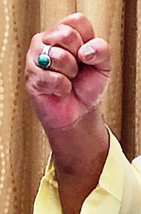Draghaz1's tweet photo. ُُٰ💐💐💐💐💐💐💐💐💐💐💐💐
 🌹🌹🌹🌹🌹🌹🌹🌹🌹🌹🌹🌹
           الطاف بھائی کے چاہنے والوں کی نذر
 🌺🌺🌺🌺🌺🌺🌺🌺🌺🌺🌺🌺
 💐💐💐💐💐💐💐💐💐💐💐💐
ایم کیوایم اوورسیزکینیڈا کے سینٹرل آرگنائزر اور ایم کیو ایم سینٹرل ایگزیکٹو کمیٹی کے رکن آصف قاضی کی جانب سے تمام وفاپرست https://t.co/7SvCSovByG