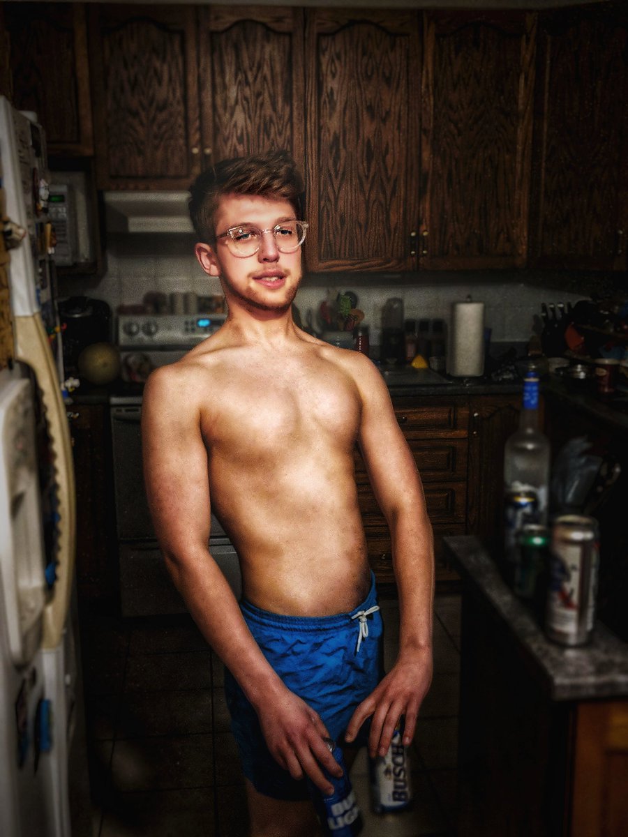 Jacoblab1's tweet image. ladies, DM me for photo edits