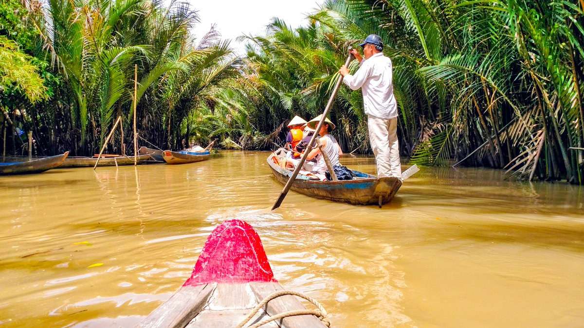itstimetowander's tweet photo. If you are ever offered the chance to go punting on the Mekong, take it! 🛶 https://t.co/yIpMzhL124
@TourismMekong @UrbanAdventures @UNWTO #Tourismmekong #Vietnam #Mekong #itstimetowander #timetowander #TTW https://t.co/On8104eaCw