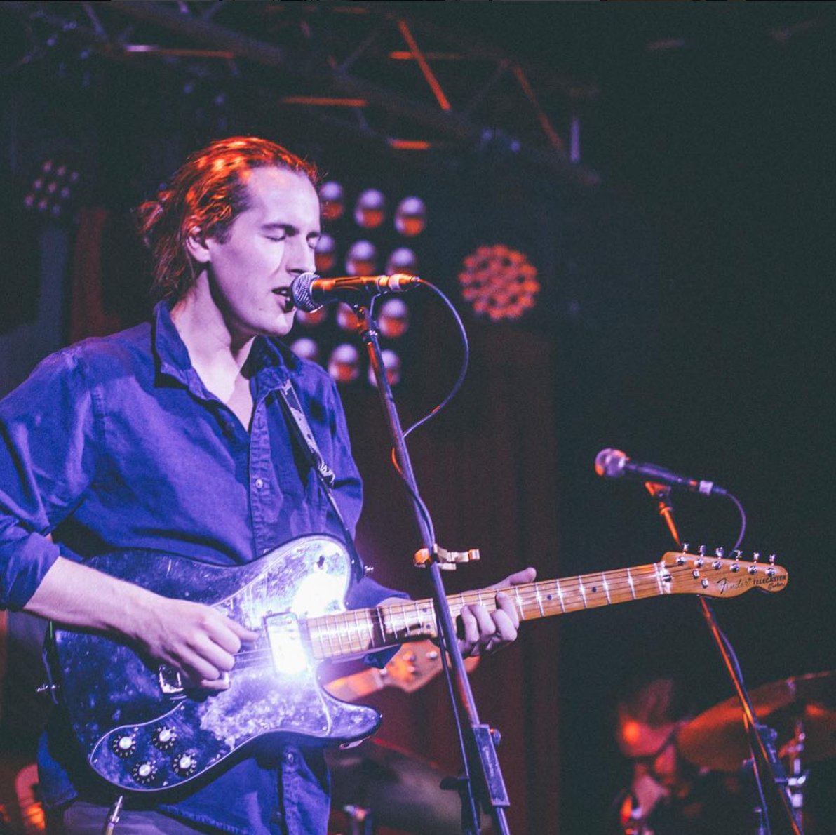 This Friday, catch @rileypearcemusic at The Workers Club ! Limited passes still available on GiggedIn 🙌🏽 Siiiick pic!! @/charliehillphoto (on Instagram)