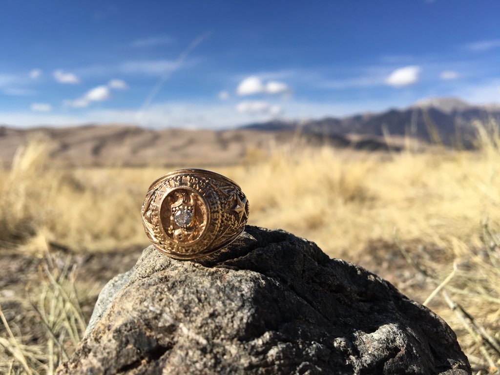 WB3Z's tweet photo. Howdy and #GigEmFrom the Great Sand Dune National Park ... #AggiesEverywhere https://t.co/DLRGtX8XXT