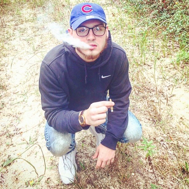 castagnacap's tweet photo. #NewProfilePic https://t.co/nPB6vbhX77