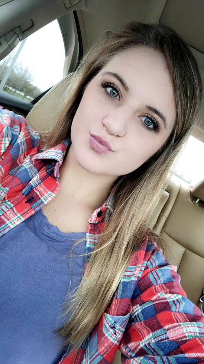 haleyjordan22's tweet photo. https://t.co/vnjJ23SE7x