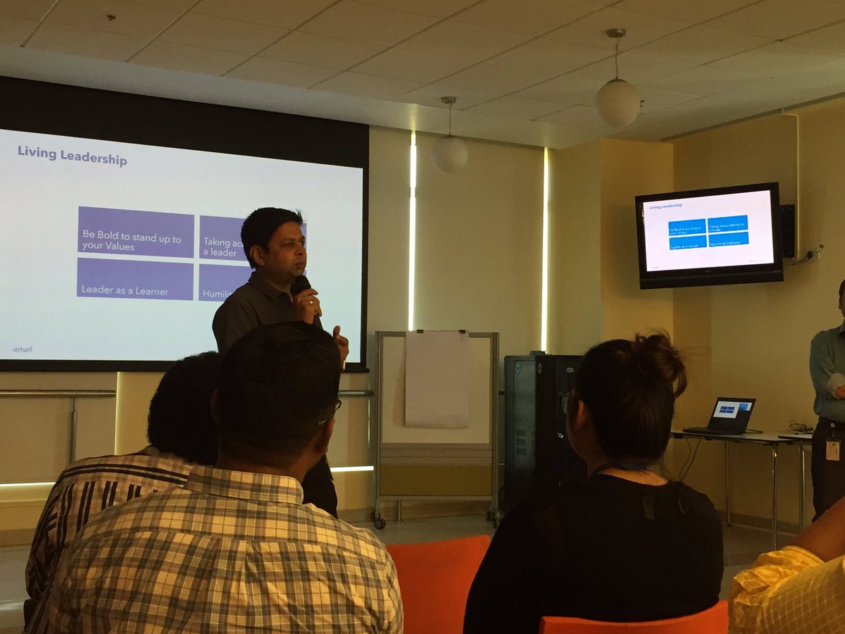 IntuitIN's tweet photo. "As a leader you have to be sensitive about how you lead. A leader has to be self-aware" - @Anshuman_Kumar speaking on the qualities of a leader. #FGAllHands https://t.co/BNZgZqRHvC